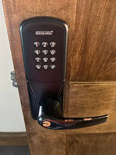 Do locksmiths install smart locks